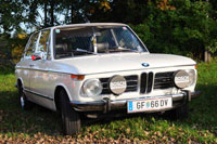 bmw_2002_touring_wf.jpg